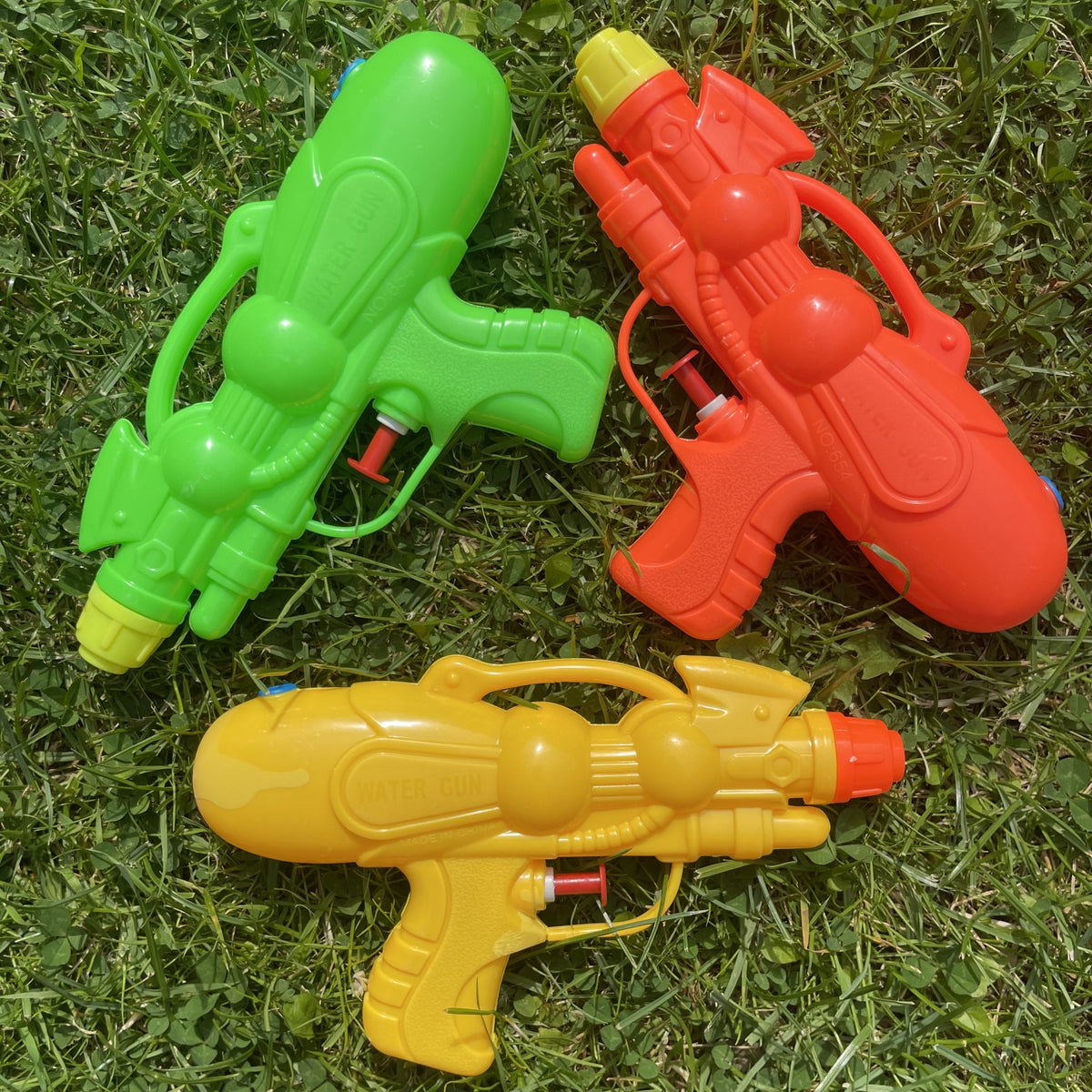 Small Water Pistol Gun 17cm Kids Summer Fun Party Water Fight Toy Gift