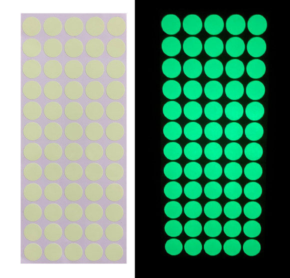 60 Glow in the dark sticker dots 1.5cm